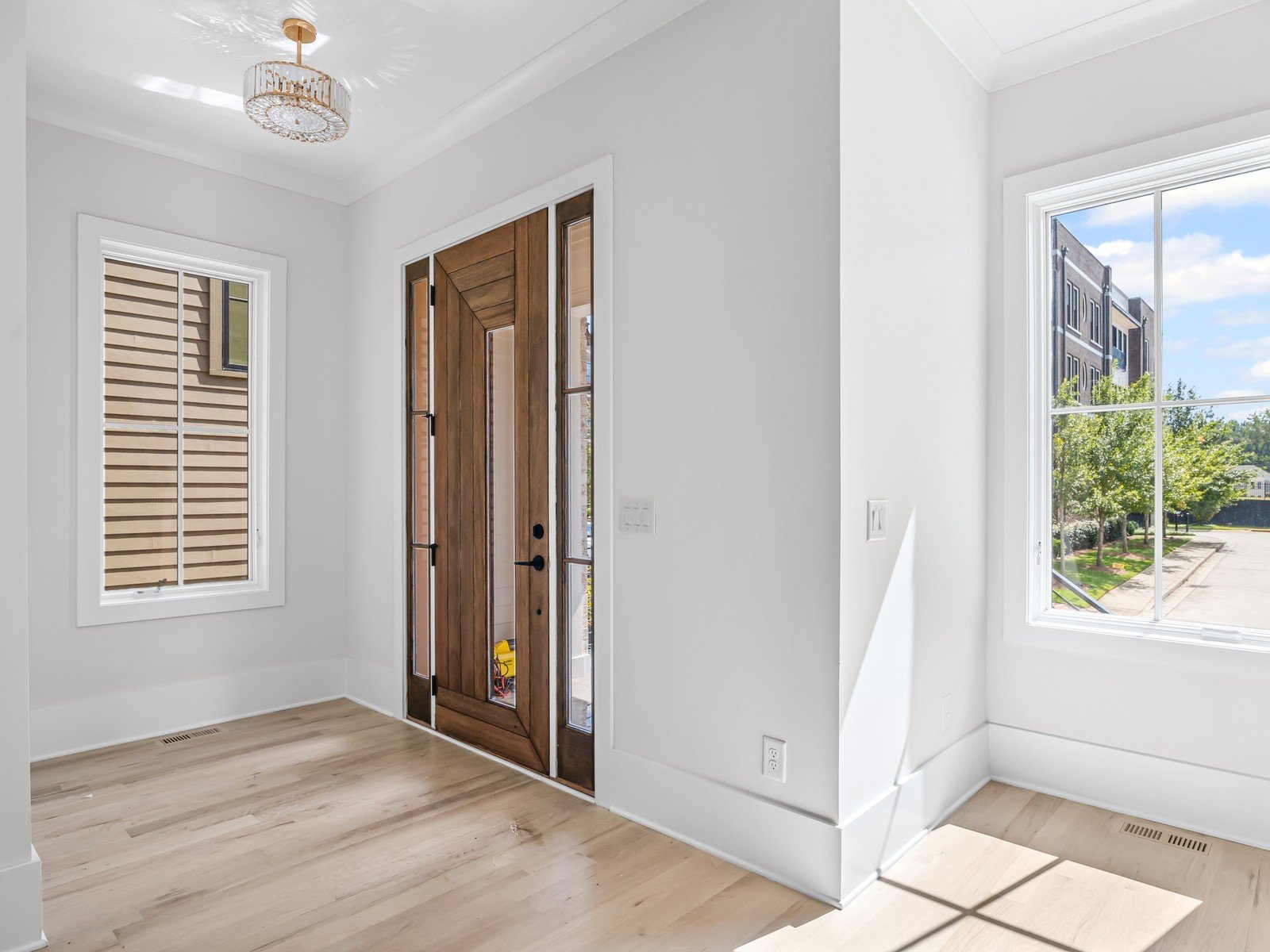 Alpharetta City Living - Image 22